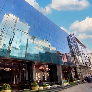 Westin Residency Igi Airport Delhi Hotel New Delhi